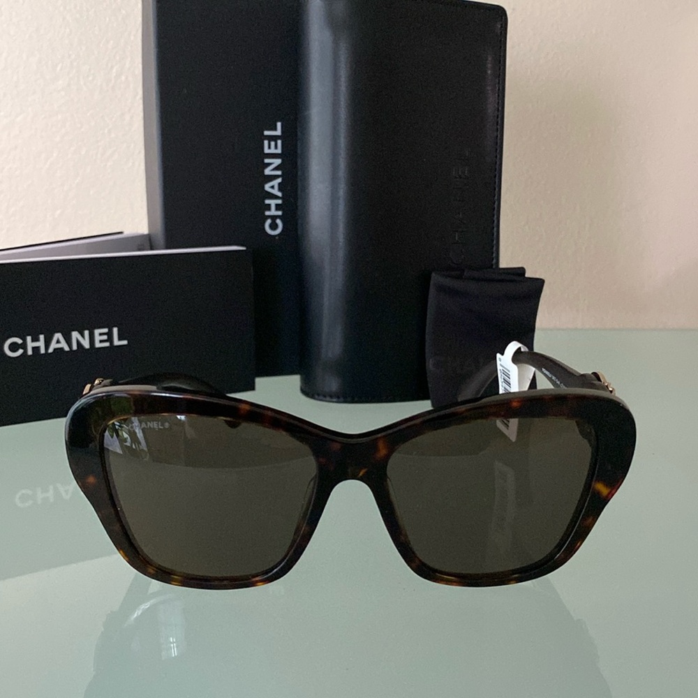 NIB Auth CHANEL dress BUTTERFLY SUNGLASSES/glasses/frame Ref.5457QA C714/3 ITALY - Picture 2 of 14